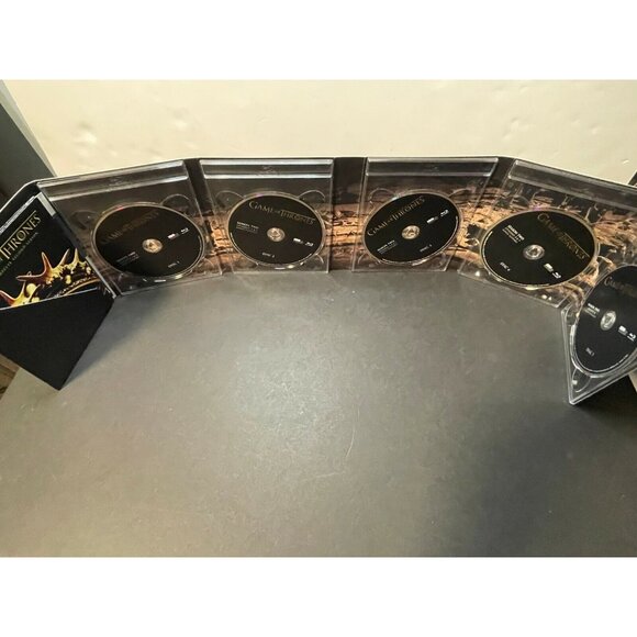 Game of Thrones Dvd seasons 2 box set HBO Tv series 2 disc digital copy Blu-ray - Picture 2 of 8